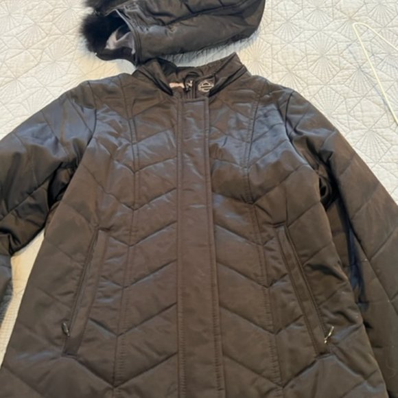 Harley Davidson Quilted Hooded Jacket - Picture 4 of 7